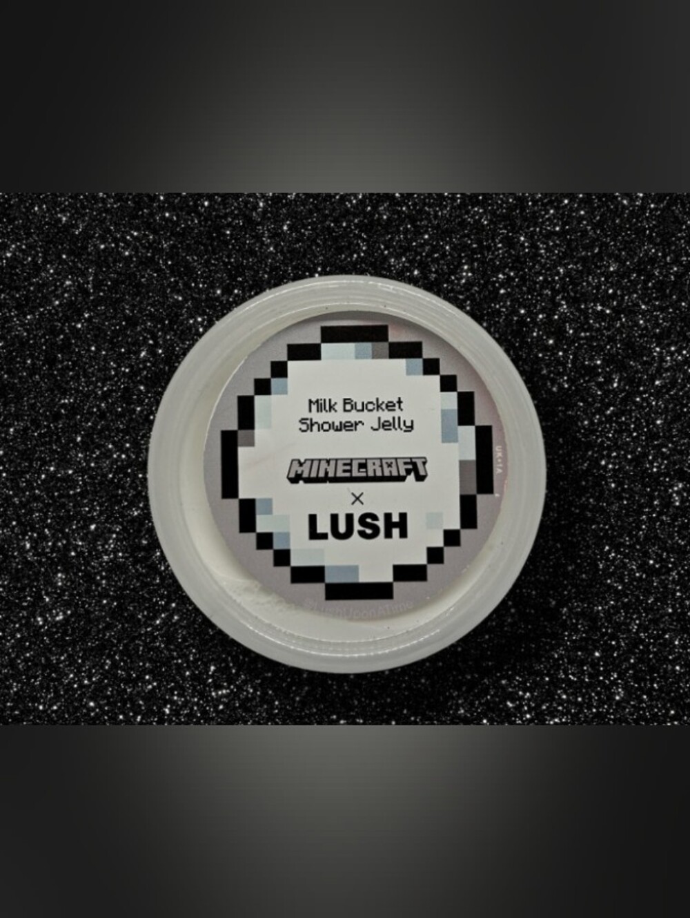 Lush x Minecraft Milk Bucket Shower Jelly - White (Set of 2)